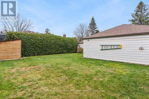 1932 Marquis Avenue, Ottawa, ON - Outdoor