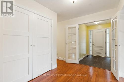 1932 Marquis Avenue, Ottawa, ON - Indoor Photo Showing Other Room