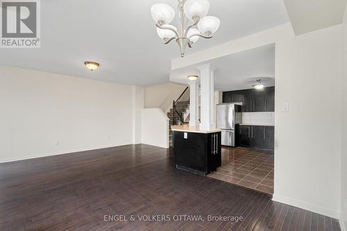 835 Percifor Way, Ottawa, ON - Indoor Photo Showing Kitchen