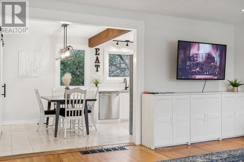 972 Harkness Avenue, Ottawa, ON - Indoor Photo Showing Dining Room