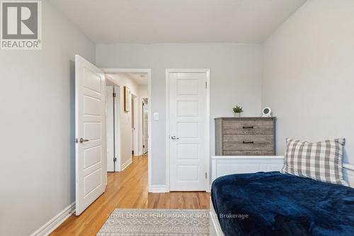 972 Harkness Avenue, Ottawa, ON - Indoor Photo Showing Bedroom