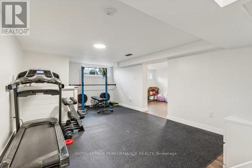 972 Harkness Avenue, Ottawa, ON - Indoor Photo Showing Gym Room