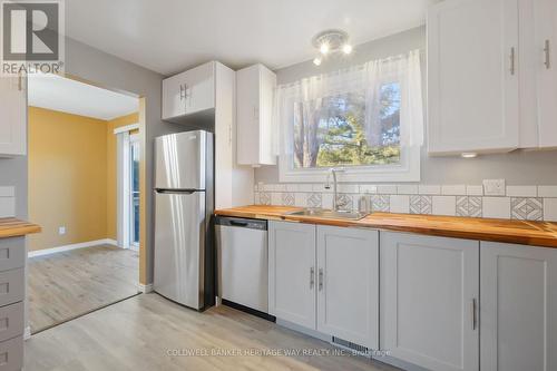 7 Gale Street, Lanark, ON - Indoor Photo Showing Kitchen