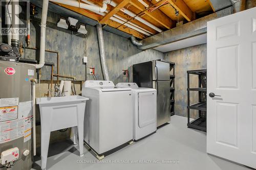 7 Gale Street, Lanark, ON - Indoor Photo Showing Laundry Room