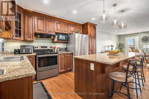 15 Wintonia Drive, North Dundas, ON - Indoor Photo Showing Kitchen With Double Sink