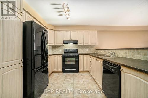 378 Citiplace Drive N, Ottawa, ON - Indoor Photo Showing Kitchen With Double Sink