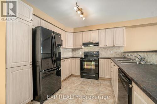 378 Citiplace Drive N, Ottawa, ON - Indoor Photo Showing Kitchen With Double Sink