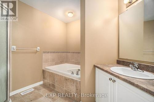 378 Citiplace Drive N, Ottawa, ON - Indoor Photo Showing Bathroom