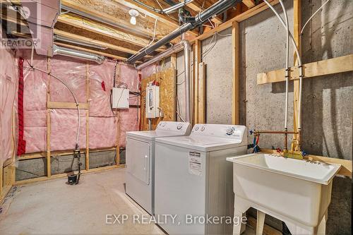 378 Citiplace Drive N, Ottawa, ON - Indoor Photo Showing Laundry Room