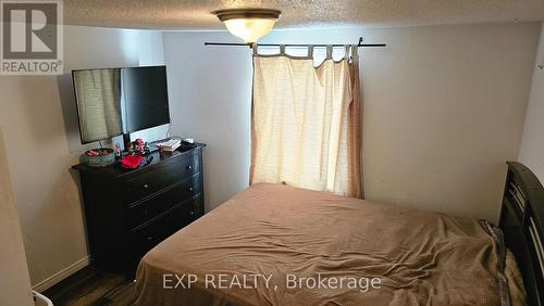 150-152 Regent Street, Prescott And Russell, ON - Indoor Photo Showing Bedroom