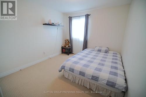 599 Garibaldi Avenue, London, ON - Indoor Photo Showing Bedroom