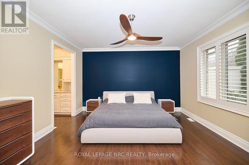 8 Timmsdale Crescent, Pelham (662 - Fonthill), ON - Indoor Photo Showing Bedroom