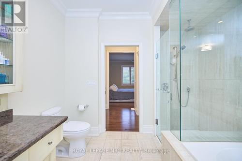 8 Timmsdale Crescent, Pelham (662 - Fonthill), ON - Indoor Photo Showing Bathroom