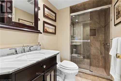 506 - 3 Towering Heights Boulevard, St. Catharines (461 - Glendale/Glenridge), ON - Indoor Photo Showing Bathroom