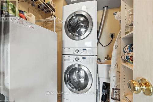 506 - 3 Towering Heights Boulevard, St. Catharines (461 - Glendale/Glenridge), ON - Indoor Photo Showing Laundry Room