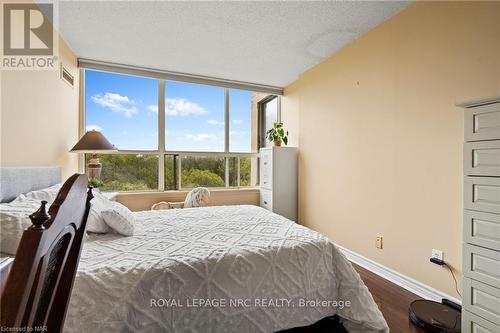 506 - 3 Towering Heights Boulevard, St. Catharines (461 - Glendale/Glenridge), ON - Indoor Photo Showing Bedroom