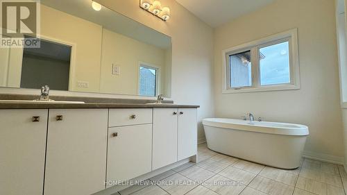 333 Coronation Road, Whitby, ON - Indoor Photo Showing Bathroom