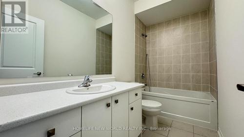 333 Coronation Road, Whitby, ON - Indoor Photo Showing Bathroom