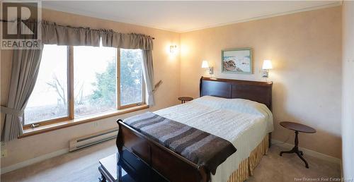 2174 Sandy Point Road, Saint John, NB - Indoor Photo Showing Bedroom