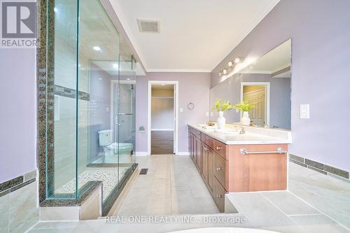 1175 Old Abbey Lane, Oakville, ON - Indoor Photo Showing Bathroom