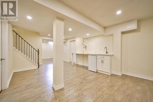 1175 Old Abbey Lane, Oakville, ON - Indoor