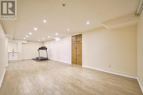 1175 Old Abbey Lane, Oakville, ON - Indoor