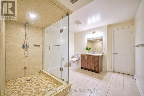 1175 Old Abbey Lane, Oakville, ON - Indoor Photo Showing Bathroom