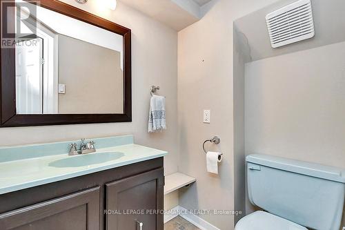 64 Starwood Road, Ottawa, ON - Indoor Photo Showing Bathroom