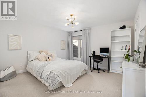 284 Dolce Crescent, Ottawa, ON - Indoor Photo Showing Bedroom