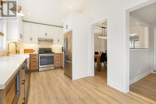 34 Bridle Park Drive, Ottawa, ON - Indoor Photo Showing Kitchen