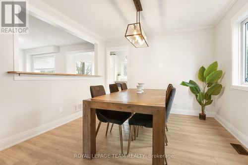 34 Bridle Park Drive, Ottawa, ON - Indoor Photo Showing Dining Room