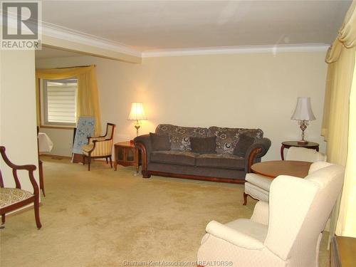 24 Cecil Street South, Ridgetown, ON - Indoor Photo Showing Living Room