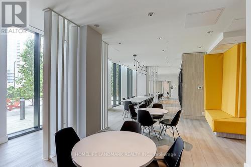 335 - 30 Tretti Way, Toronto, ON - Indoor Photo Showing Dining Room