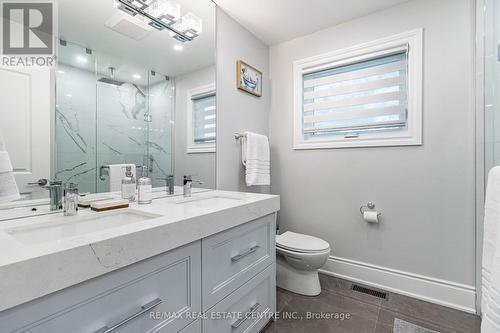 16 Humber Trail, Caledon, ON - Indoor Photo Showing Bathroom