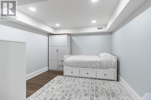 16 Humber Trail, Caledon, ON - Indoor Photo Showing Bedroom