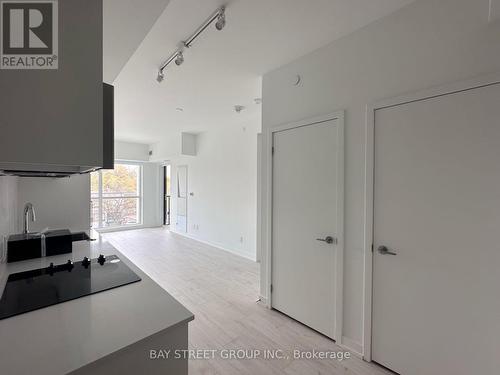 330 - 181 Sheppard Avenue E, Toronto, ON - Indoor Photo Showing Other Room