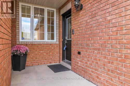 1072 Brasseur Crescent, Ottawa, ON - Outdoor With Exterior