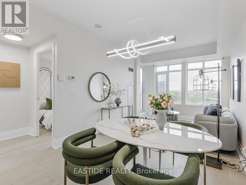 607 - 131 Upper Duke Crescent, Markham, ON - Indoor Photo Showing Dining Room