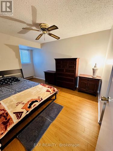 22 - 22 Rosset Crescent, Brampton, ON - Indoor Photo Showing Other Room