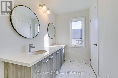 1328 Kaniv Street, Oakville, ON - Indoor Photo Showing Bathroom