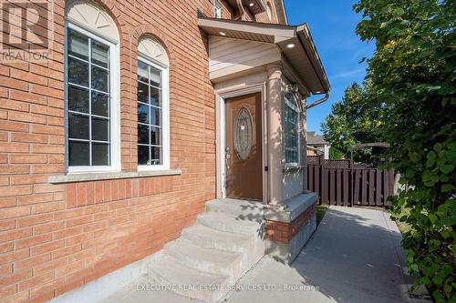 41 Fallstar Crescent, Brampton, ON - Outdoor