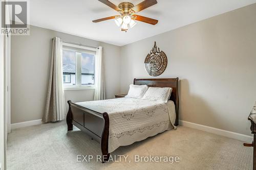 829 Sendero Way, Ottawa, ON - Indoor Photo Showing Bedroom