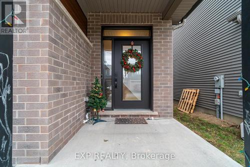 829 Sendero Way, Ottawa, ON - Outdoor With Exterior