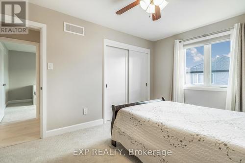 829 Sendero Way, Ottawa, ON - Indoor Photo Showing Bedroom