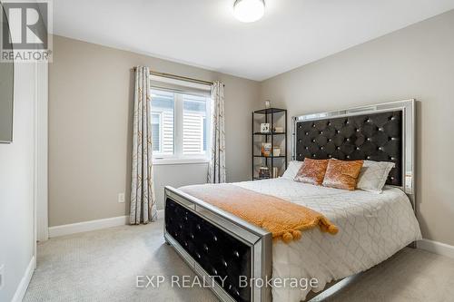 829 Sendero Way, Ottawa, ON - Indoor Photo Showing Bedroom