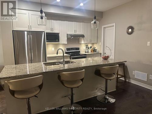 2846 Grand Canal Street, Ottawa, ON - Indoor Photo Showing Kitchen With Stainless Steel Kitchen With Double Sink With Upgraded Kitchen