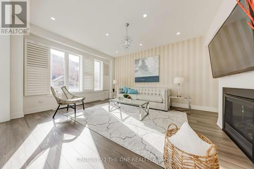 37 Crimson King Way, East Gwillimbury, ON - Indoor Photo Showing Living Room With Fireplace