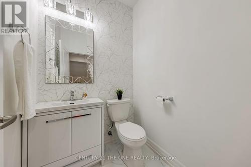 37 Crimson King Way, East Gwillimbury, ON - Indoor Photo Showing Bathroom