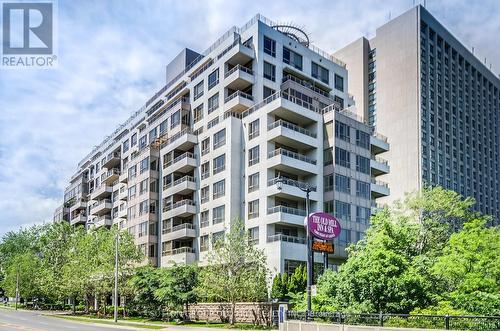 713 - 2662 Bloor Street W, Toronto, ON - Outdoor With Balcony With Facade