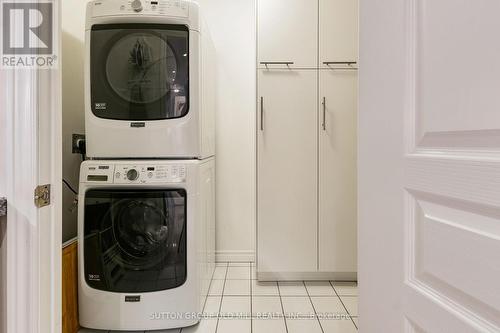 713 - 2662 Bloor Street W, Toronto, ON - Indoor Photo Showing Laundry Room